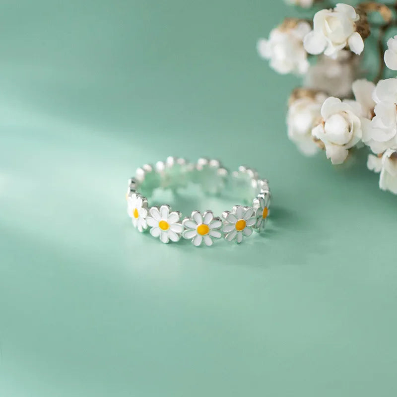 AristoWear Daisy Ring